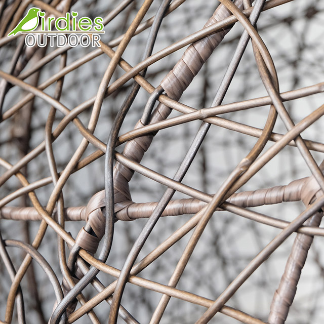 Balanço da cadeira de vime ao ar livre do jardim do balcão do ovo da fábrica dos passarinhos