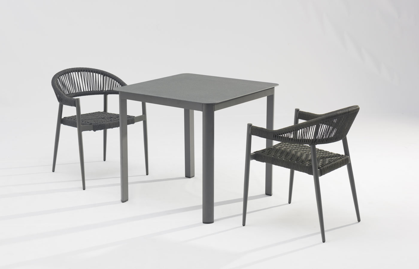 Novo projeto dur&aacute;vel el&aacute;stico macio corda tran&ccedil;ada estrutura de alum&iacute;nio moderno jardim terra&ccedil;o corda cadeira ao ar livre