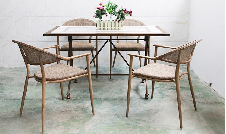 cadeiras de p&aacute;tio